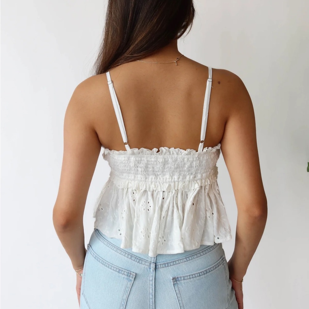 White Top - Picture 2 of 4
